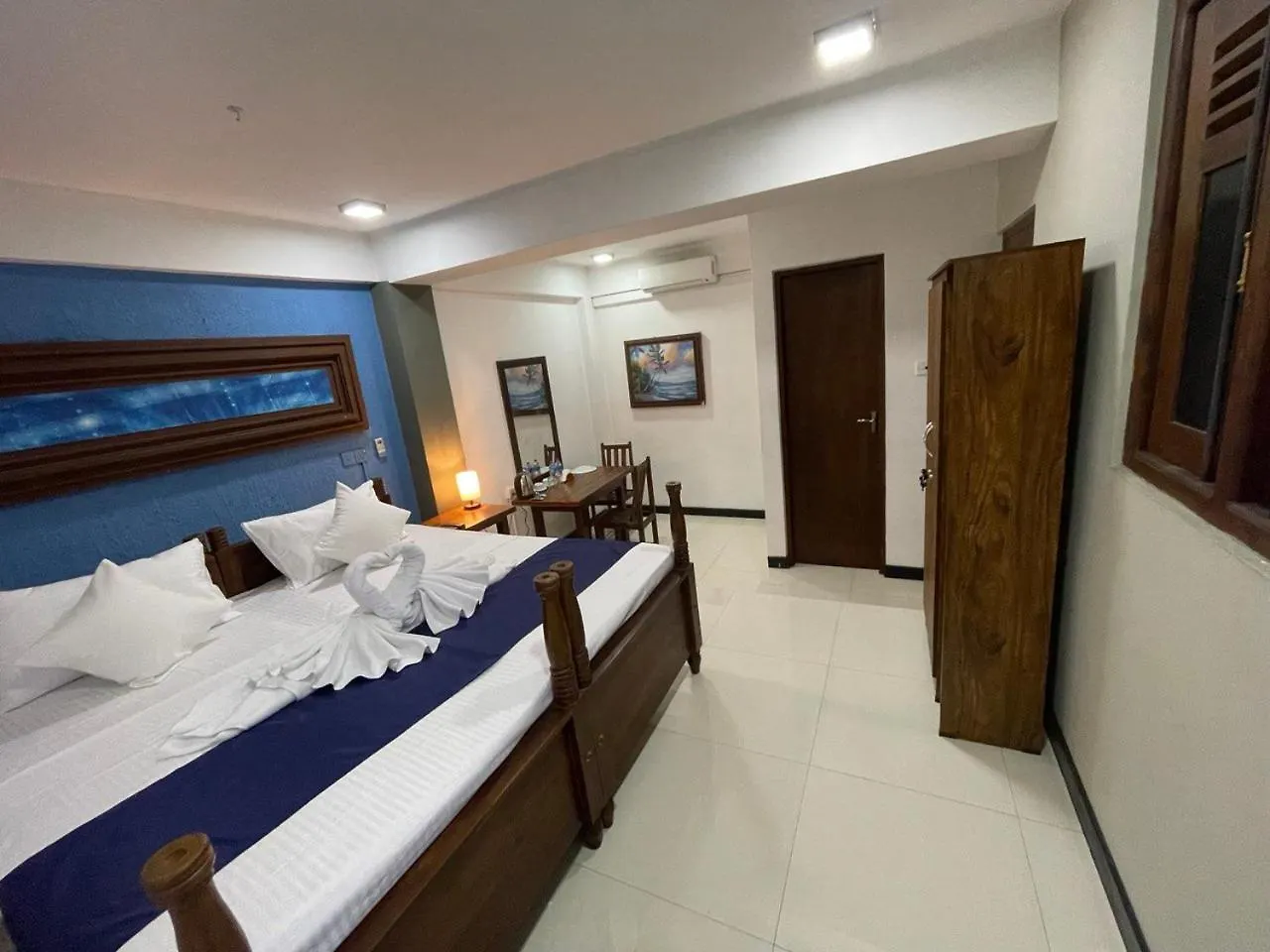 Rush City Hotel Kandy